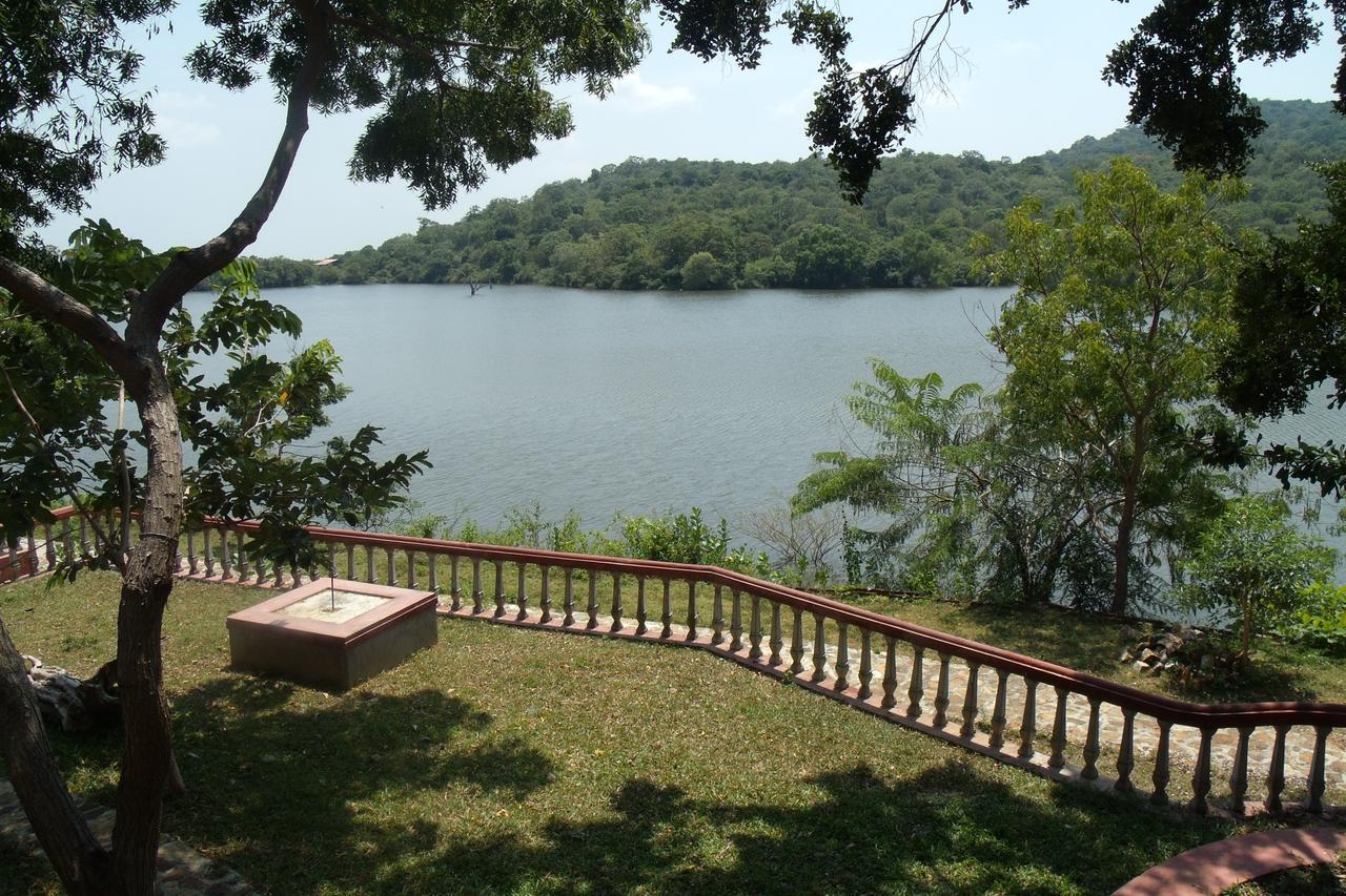 Kodigahawewa Forest Resort ティッサマハーラーマ エクステリア 写真