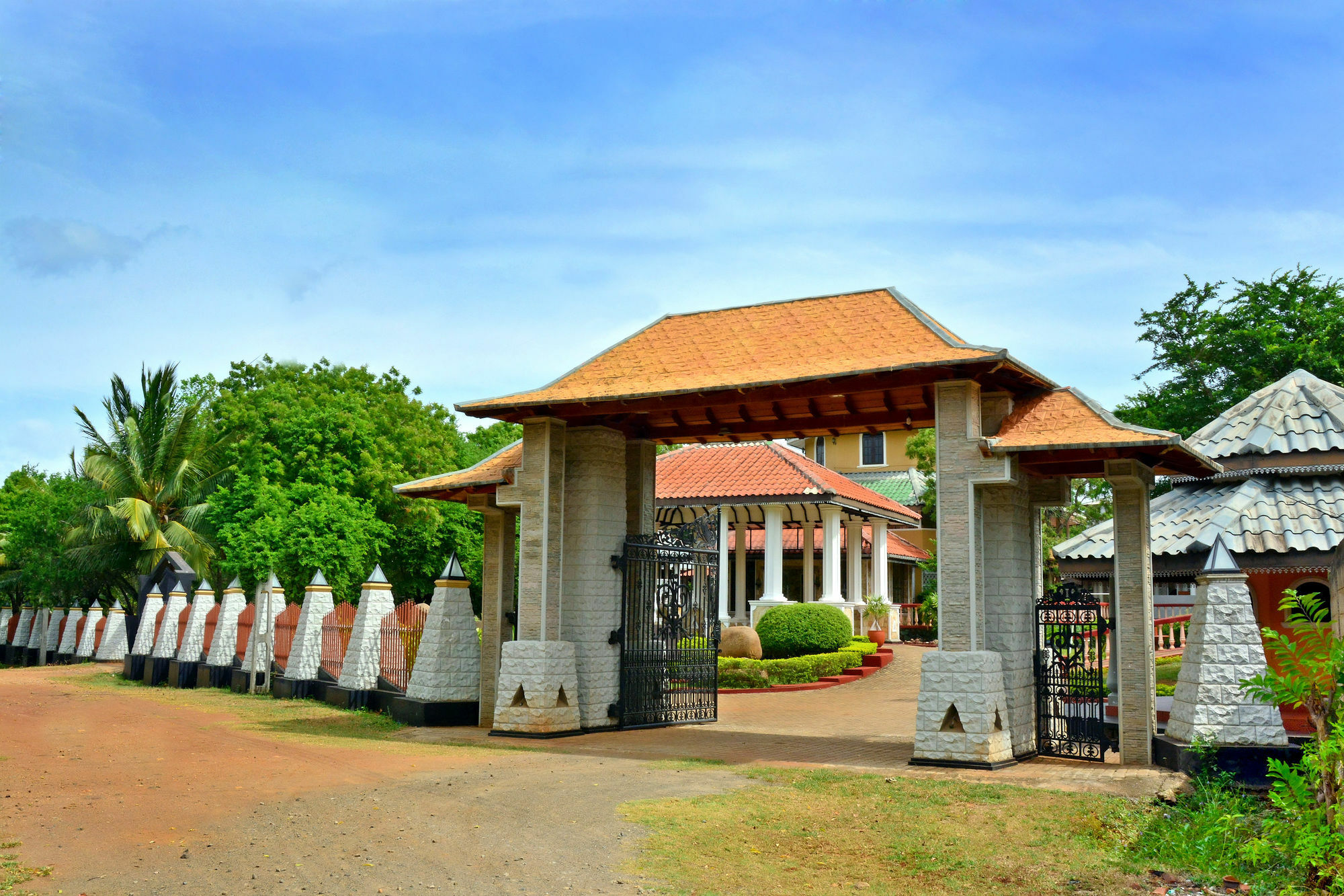 Kodigahawewa Forest Resort ティッサマハーラーマ エクステリア 写真